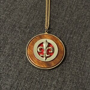 Elegant Gold and Red Fleur-de-Lis Pendant Necklace Vintage